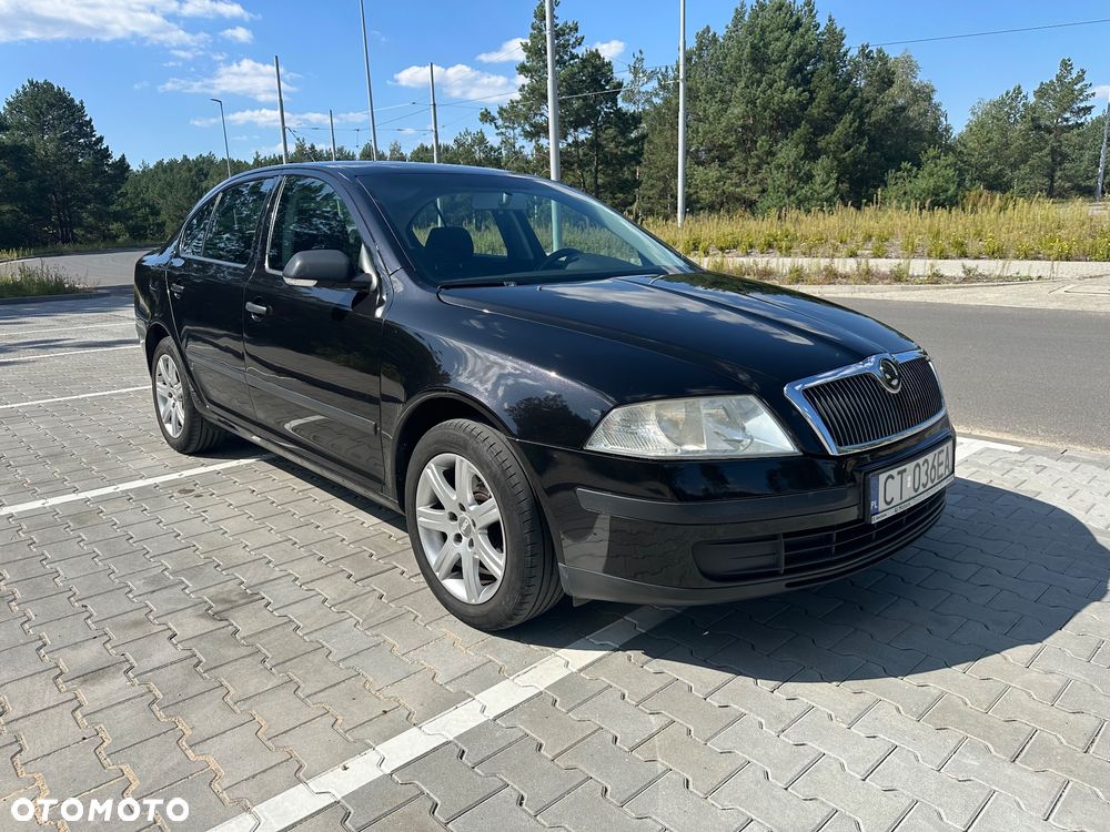 Skoda Octavia 1.6 Elegance - 1