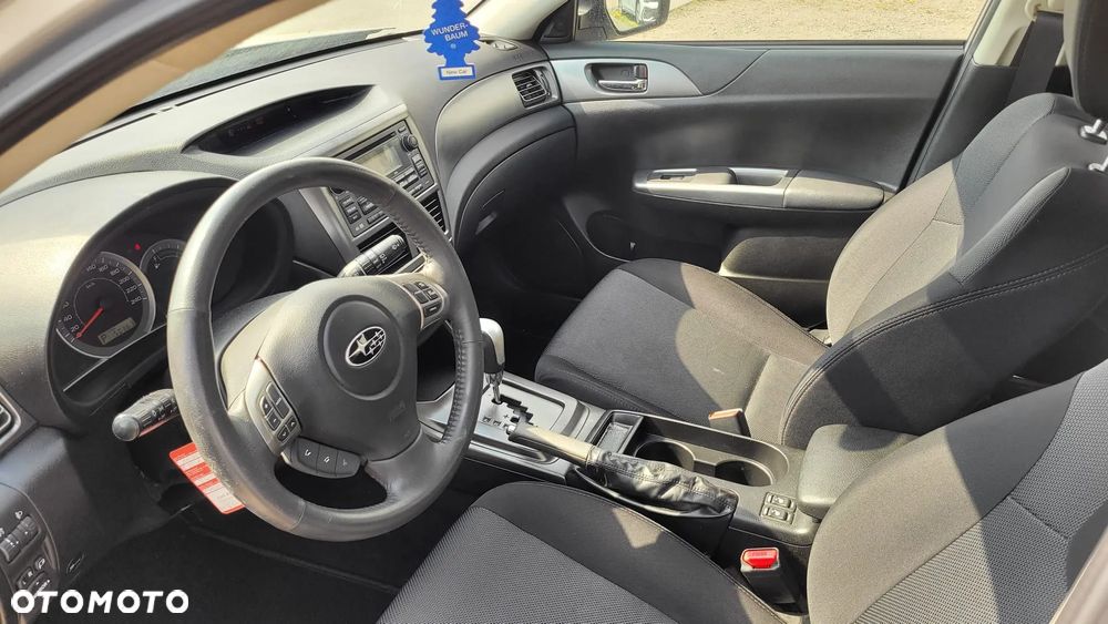 Subaru Impreza 2.0 RA - 10