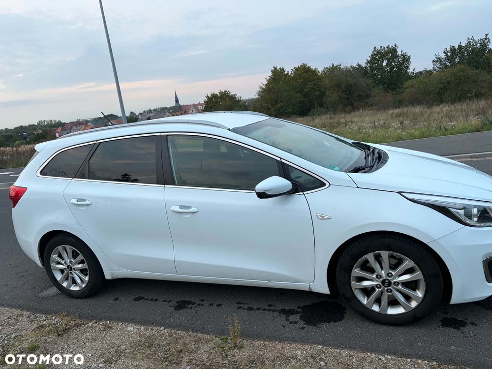 Kia Ceed 1.6 CRDi L - 2