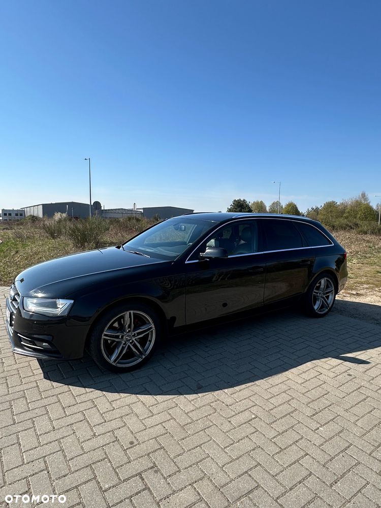 Audi A4 Avant - 4