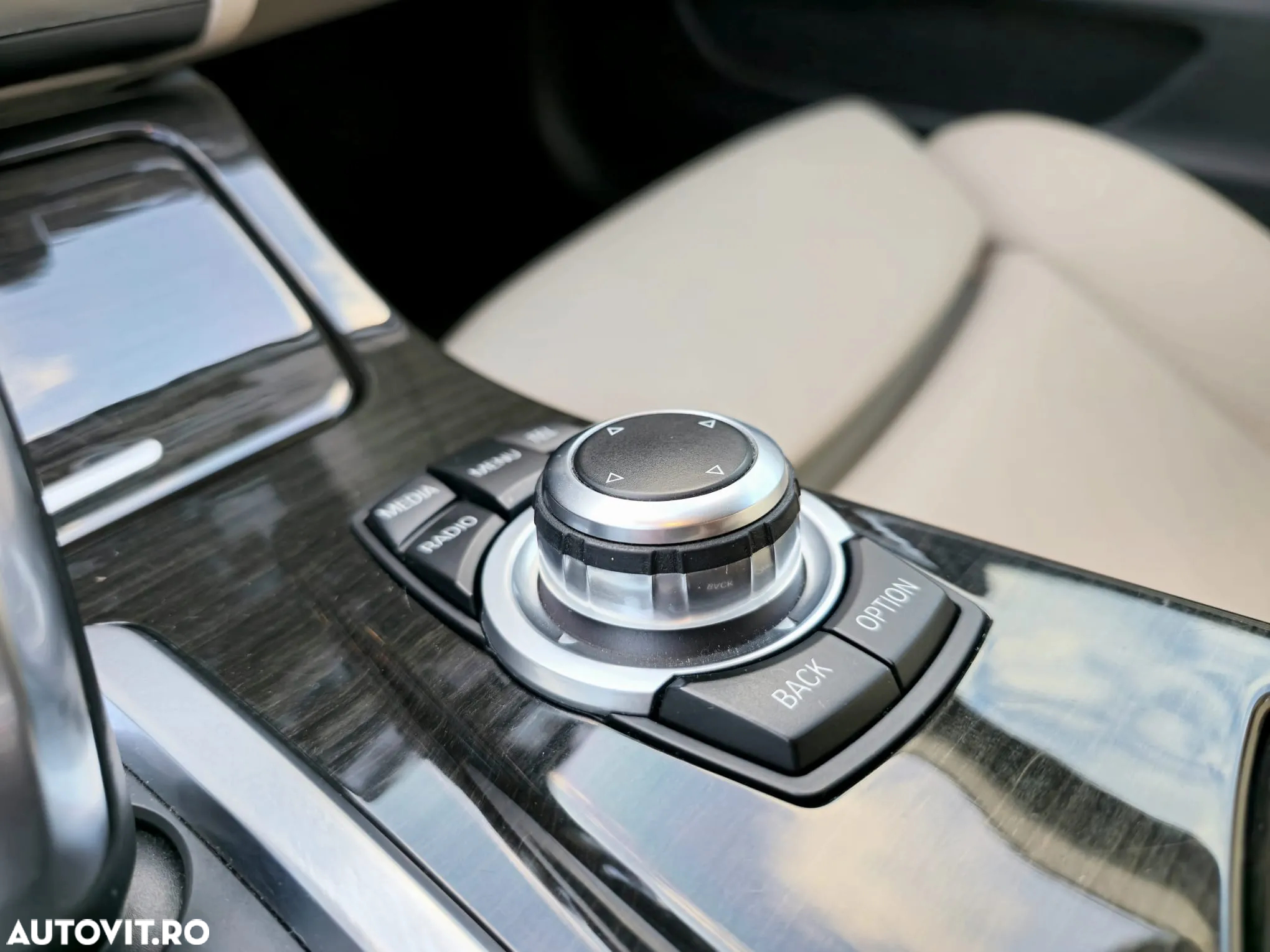 BMW Seria 5 530d - 31