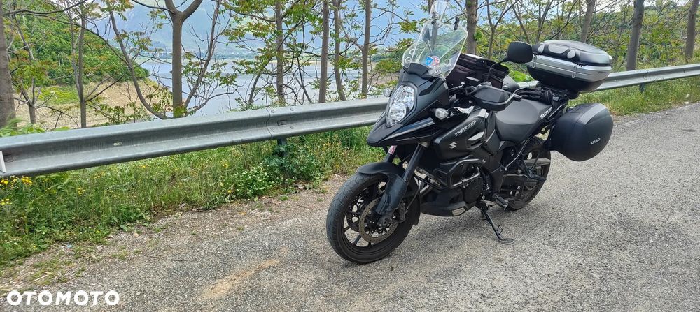 Suzuki V-STROM - 3
