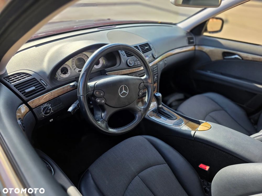 Mercedes-Benz Klasa E - 14
