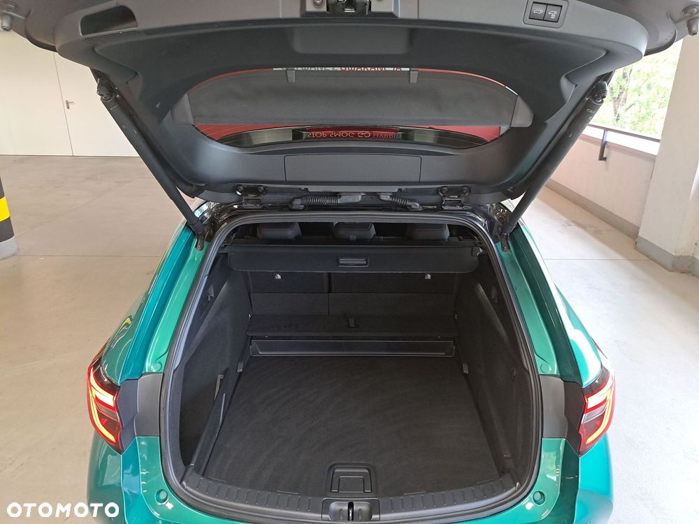 Toyota Corolla - 10
