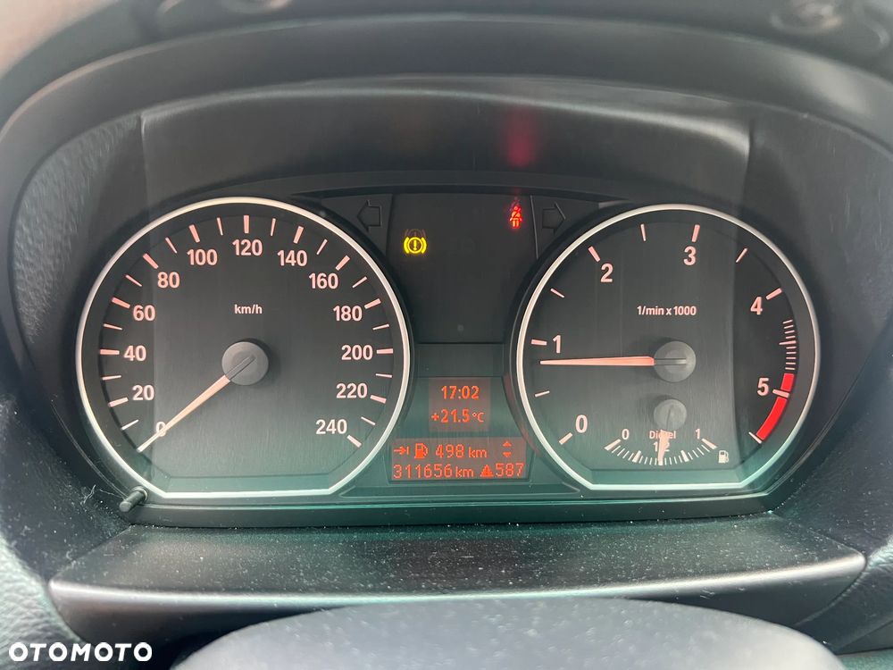 BMW Seria 1 118d - 12
