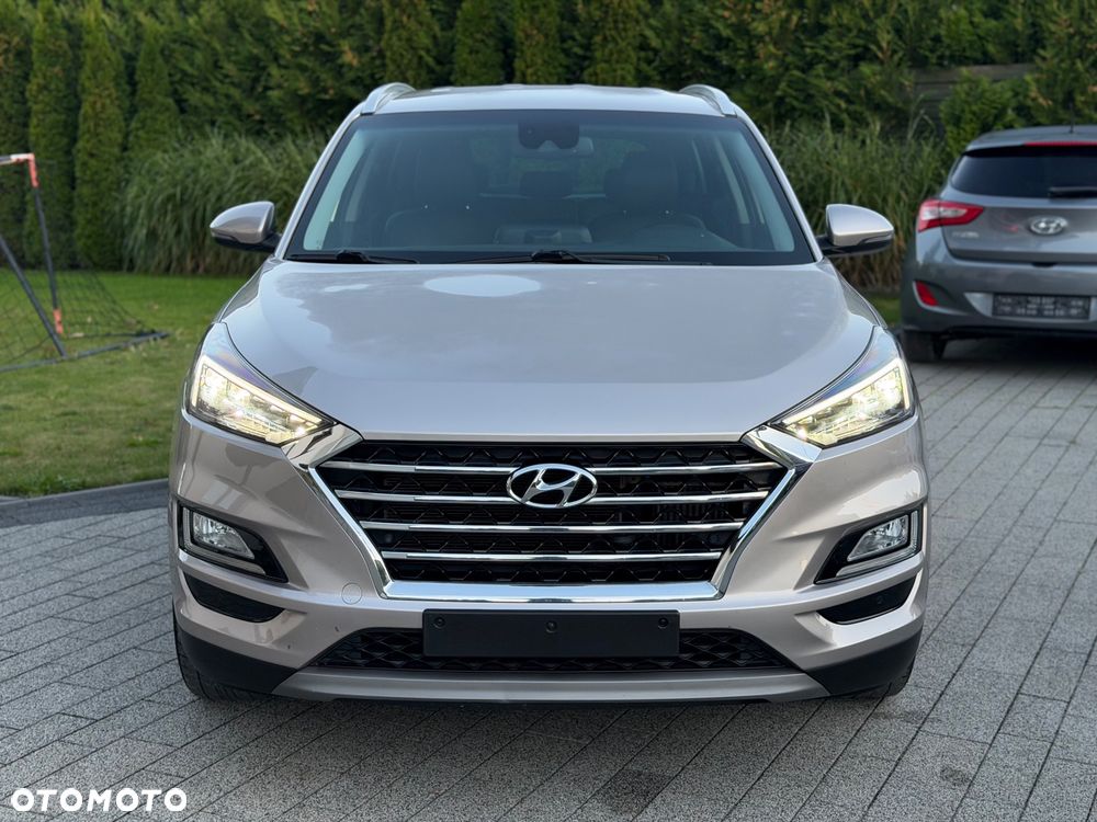 Hyundai Tucson - 2
