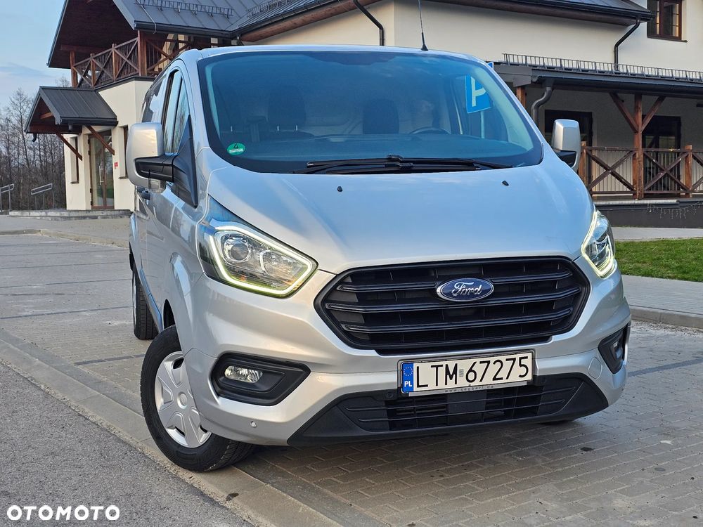 Ford TRANSIT CUSTOM - 21