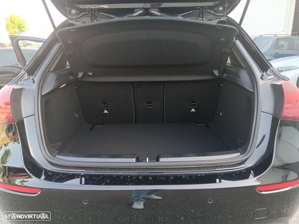 Mercedes-Benz A 180 d - 14