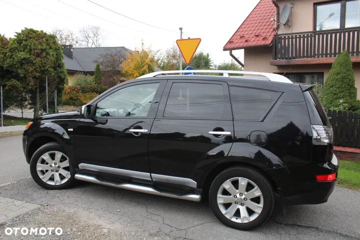 Mitsubishi Outlander 2.0 DID Instyle - 23