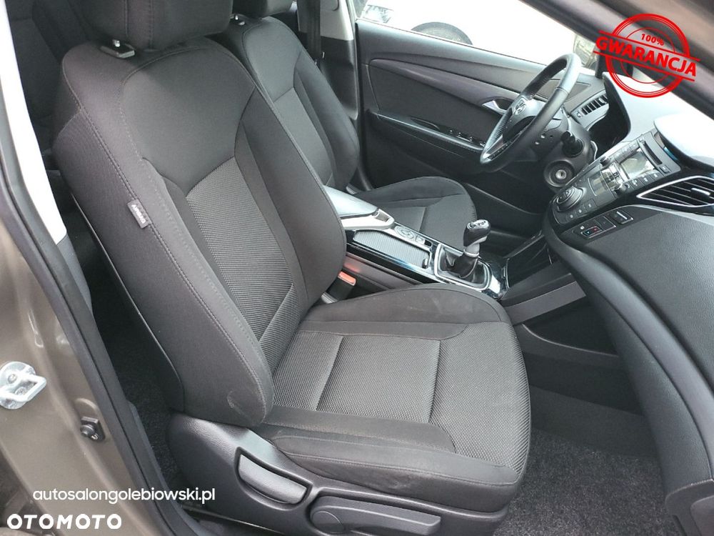 Hyundai i40 Kombi blue 1.6 Family+ - 16