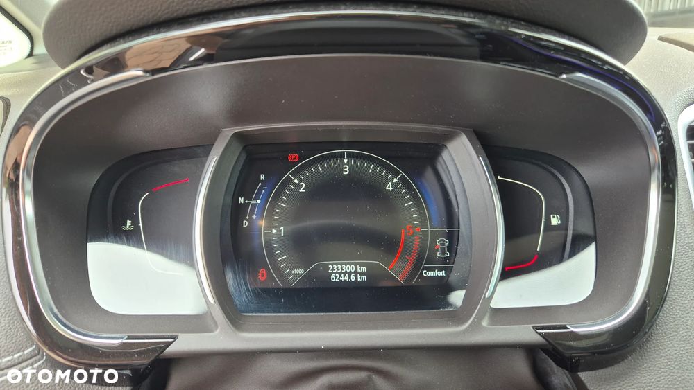Renault Espace 1.6 dCi Energy Initiale Paris EDC 7os - 8