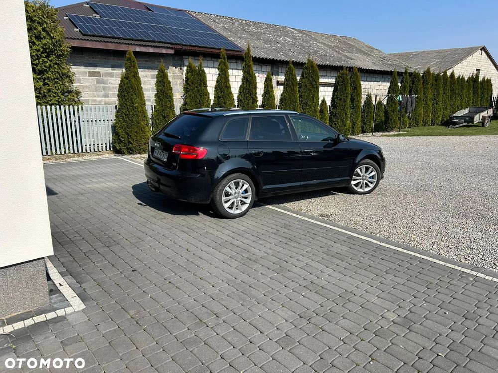 Audi A3 Sportback 2.0 TDI DPF Attraction - 5