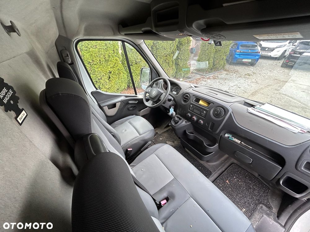 Renault Master - 10