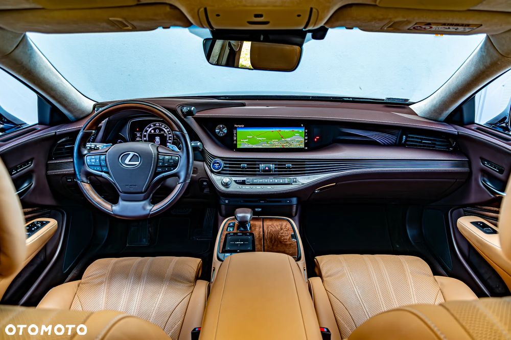 Lexus LS - 9