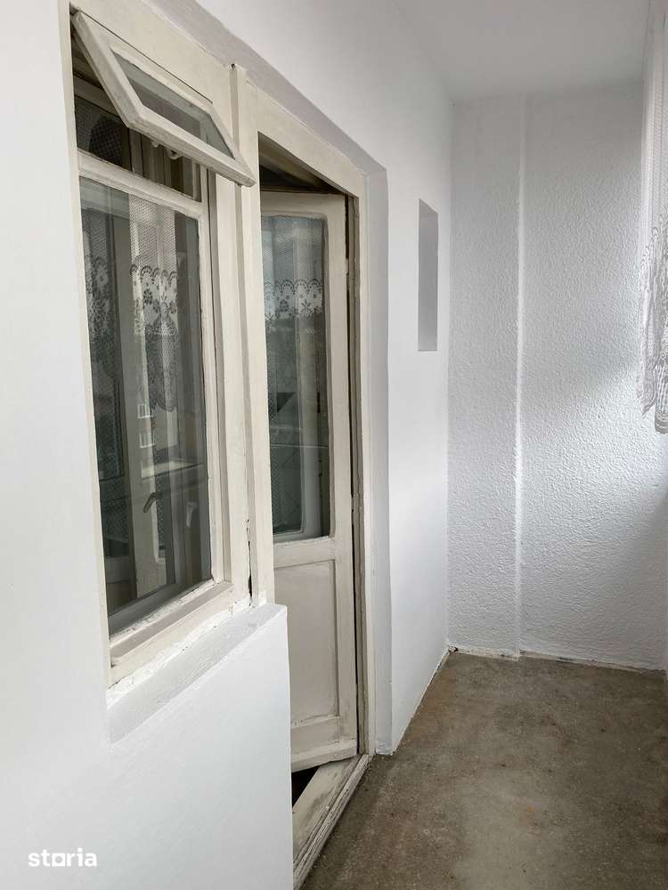 Apartament 4 camere,3 balcoane Turda -Calea Victoriei- - Imagine principală: 5/20
