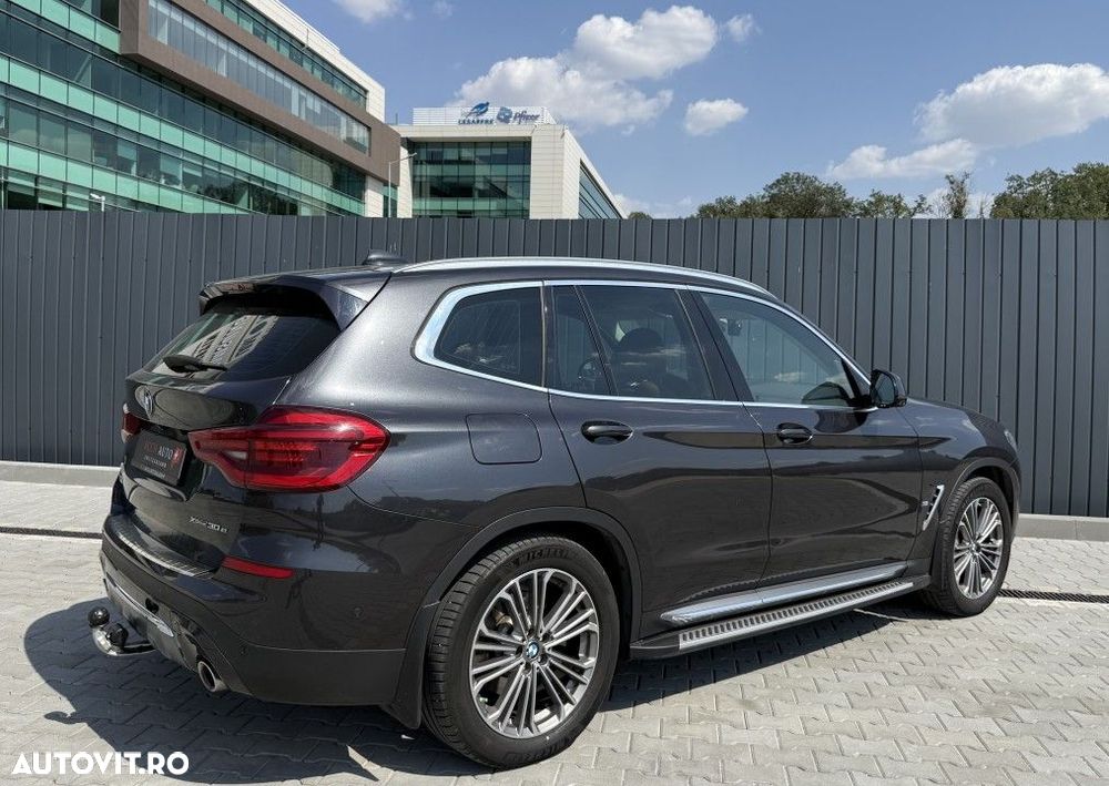 BMW X3 xDrive30e AT PHEV - 4