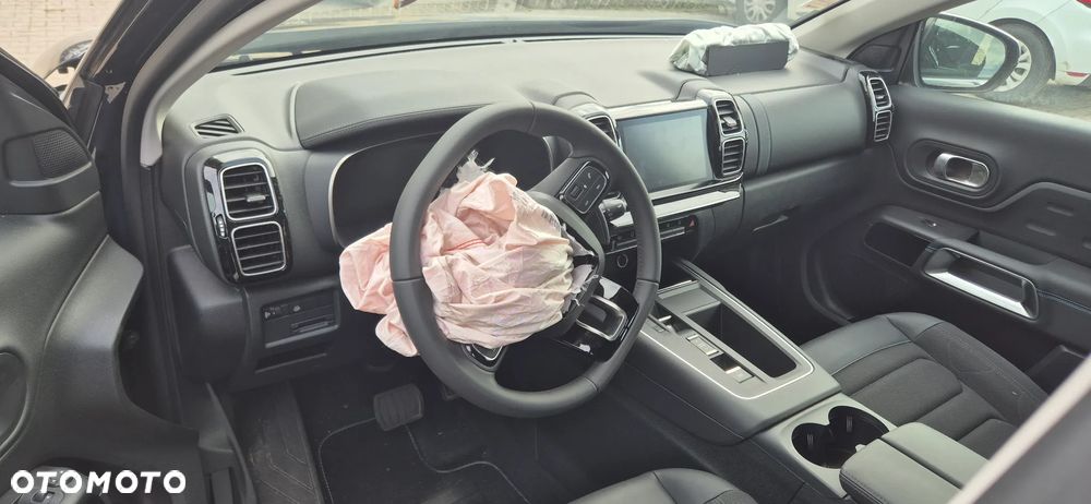 Citroën C5 Aircross 1.2 PureTech Live EAT8 - 29