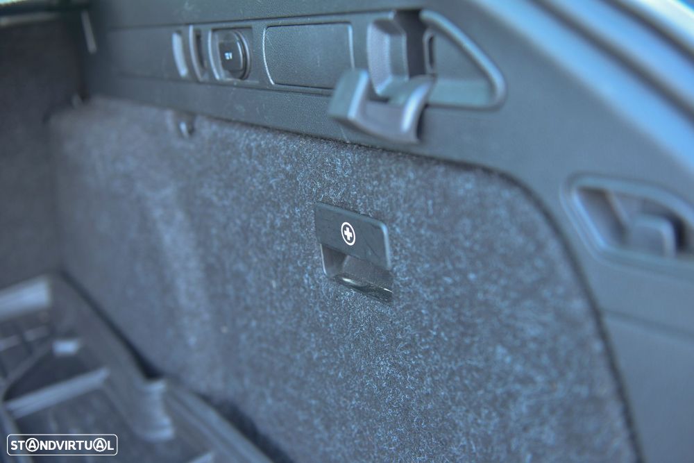 Skoda Superb Break 1.6 TDI Style - 30