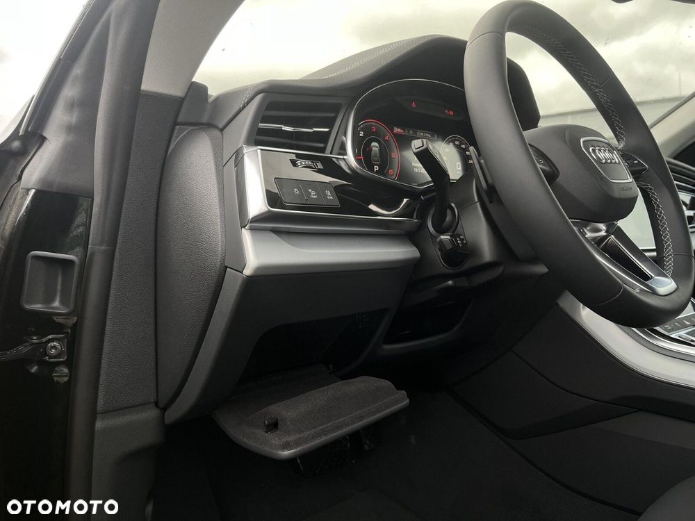 Audi Q8 - 20