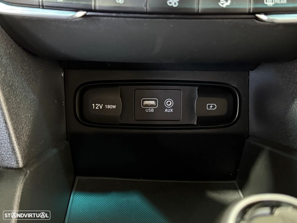 Hyundai Santa Fe 2.0 CRDi Executive - 32