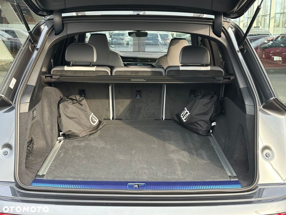 Audi Q7 - 9