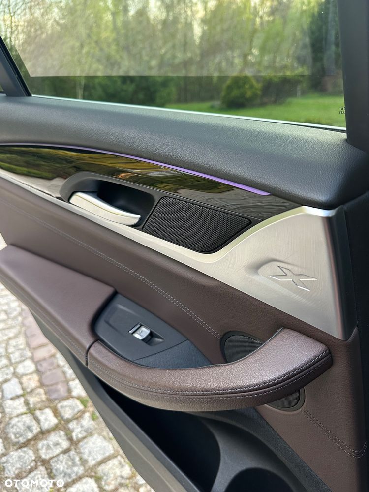 BMW X3 xDrive25d xLine - 12