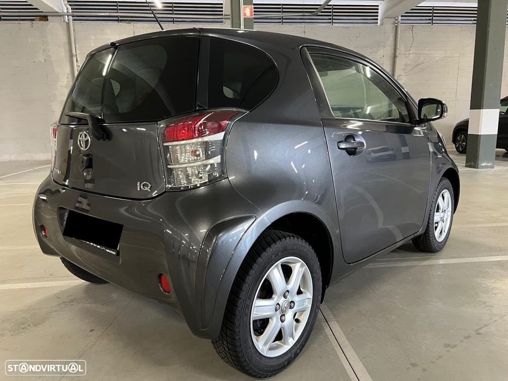 Toyota iQ 1.0 VVT-i Essential+AC - 20
