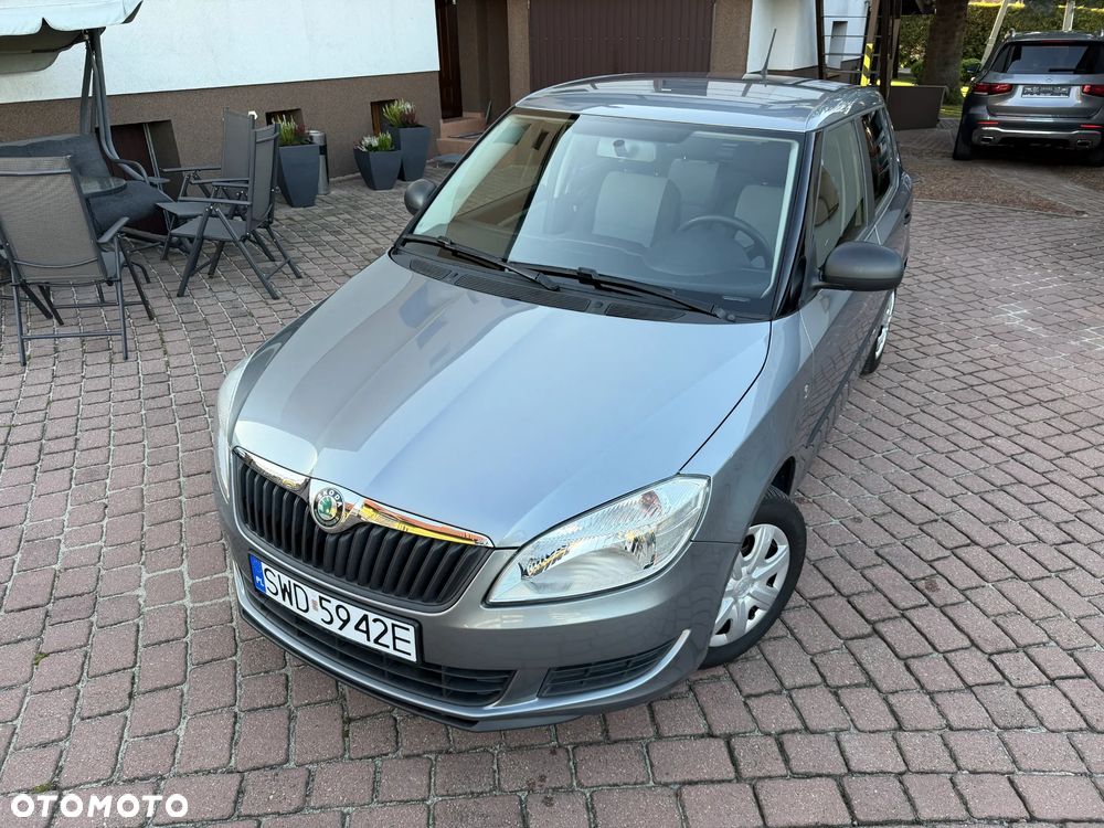 Skoda Fabia 1.2 HTP Ambiente - 16
