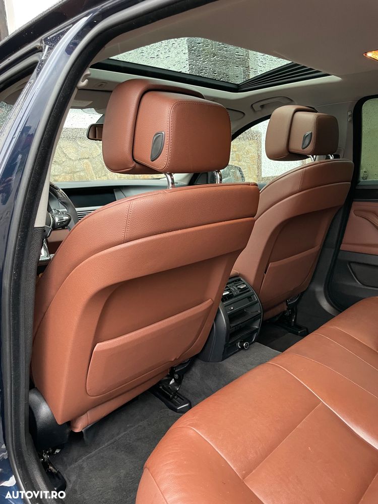 BMW Seria 5 535i xDrive - 8