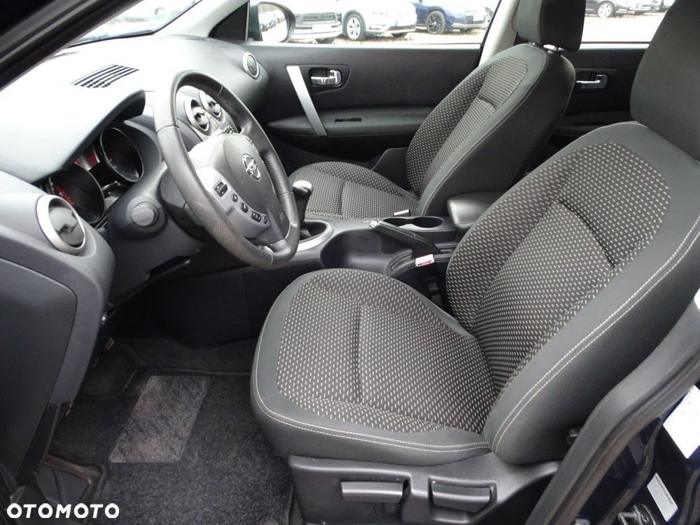 Nissan Qashqai - 9