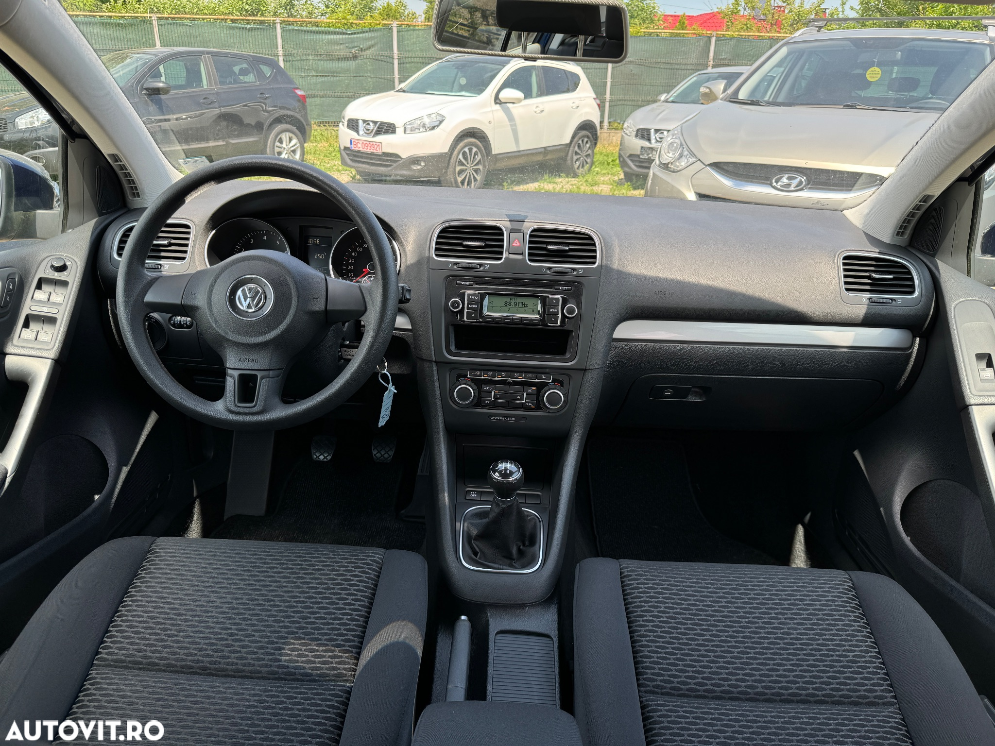 Volkswagen Golf 1.4 Comfortline - 11