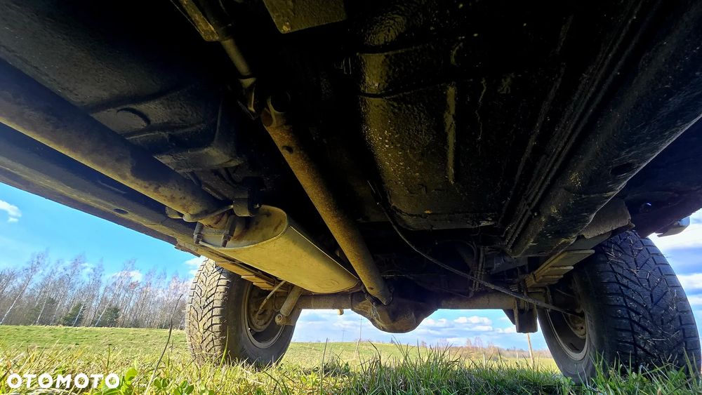 Jeep Cherokee 2.5 TD - 28