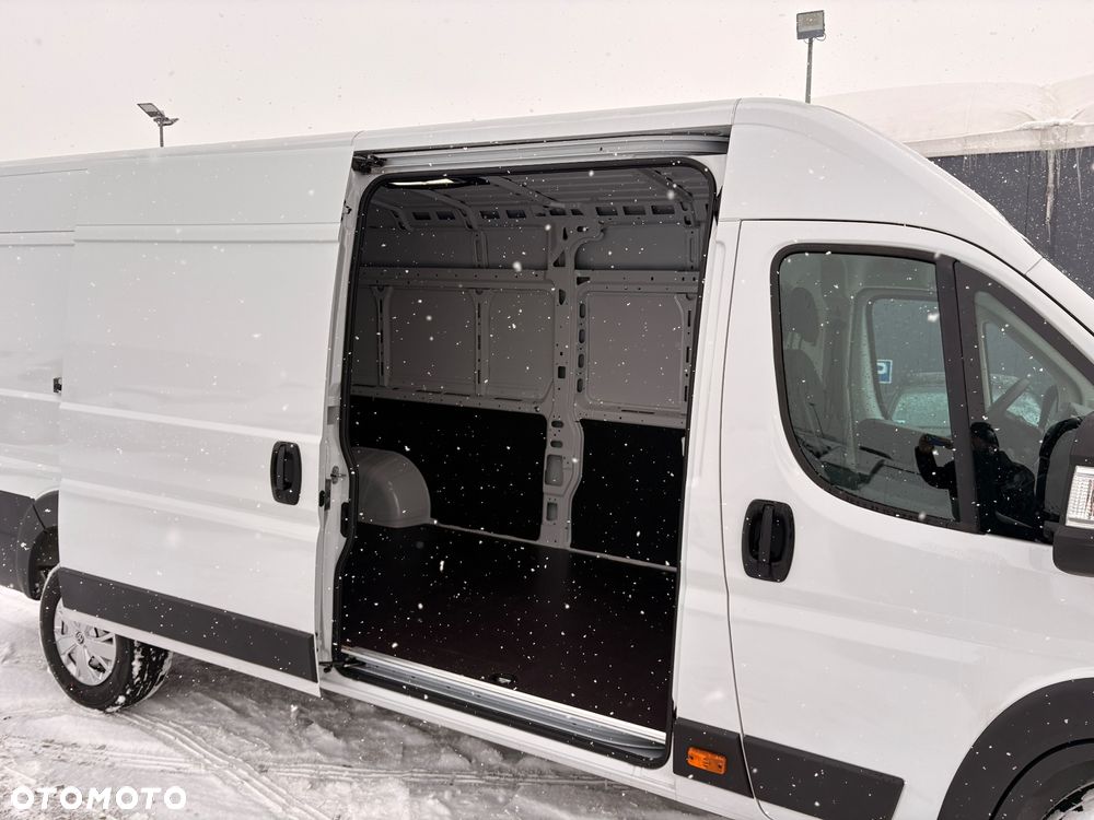 Toyota Proace MAX - 25