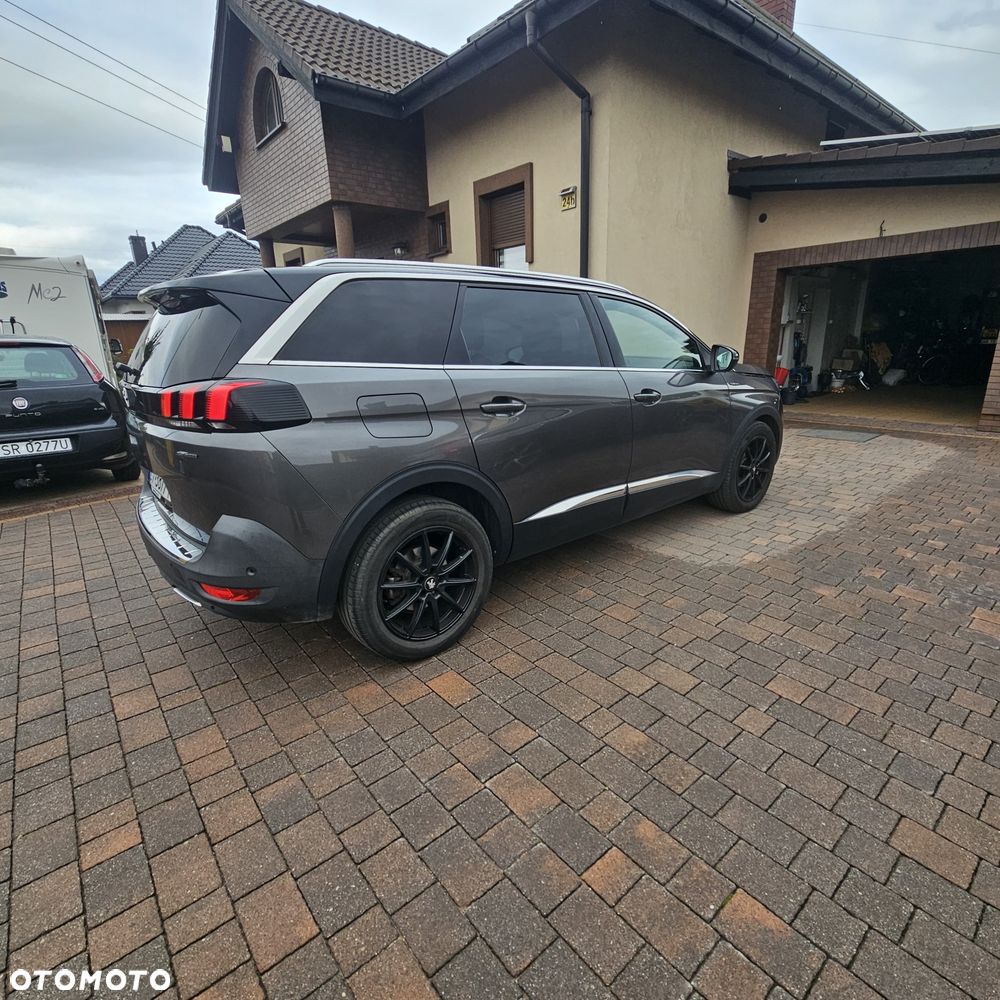 Peugeot 5008 - 6