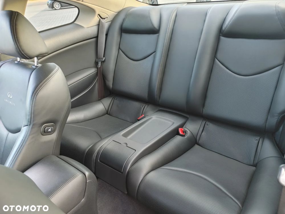 Infiniti G S Premium - 23