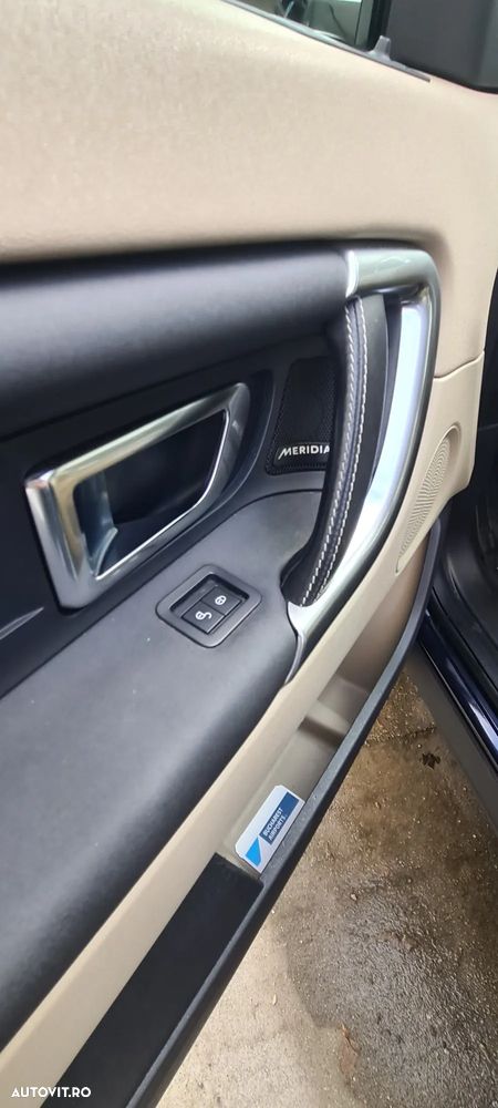 Land Rover Discovery Sport 2.0 l TD4 HSE Luxury Aut. - 8