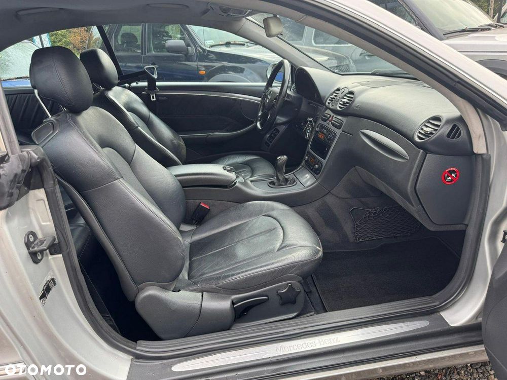 Mercedes-Benz CLK - 3