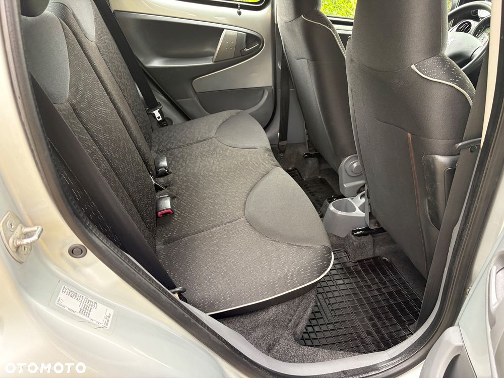 Peugeot 107 - 27