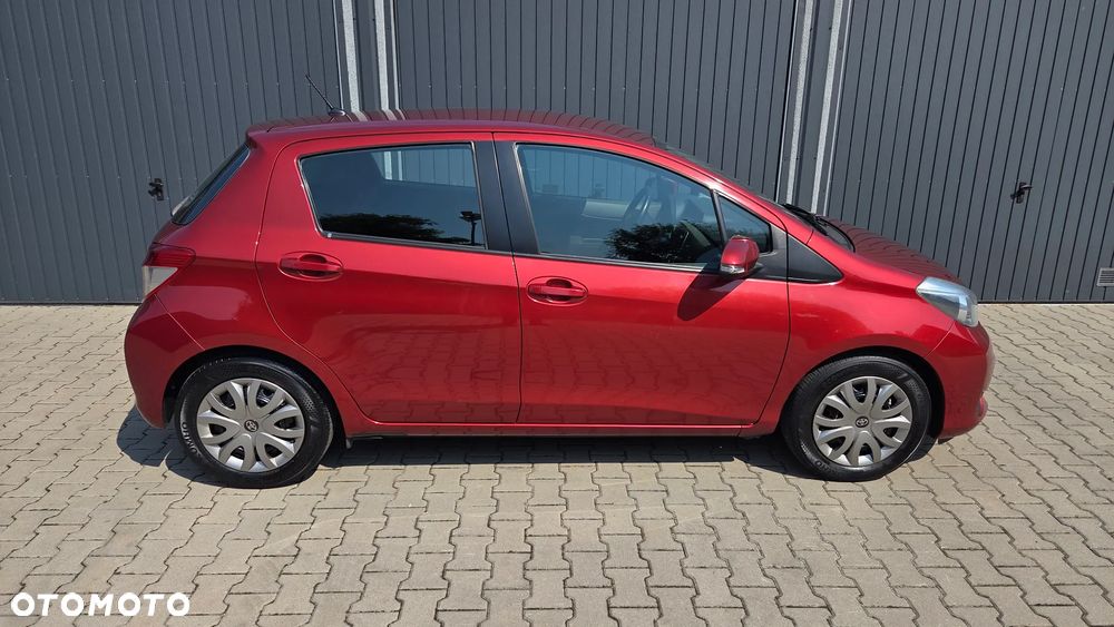 Toyota Yaris 1.0 Sol - 13