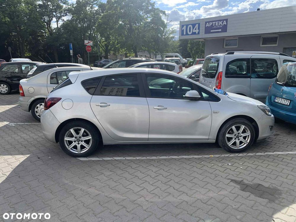 Opel Astra 1.6 Cosmo EasyTronic - 10