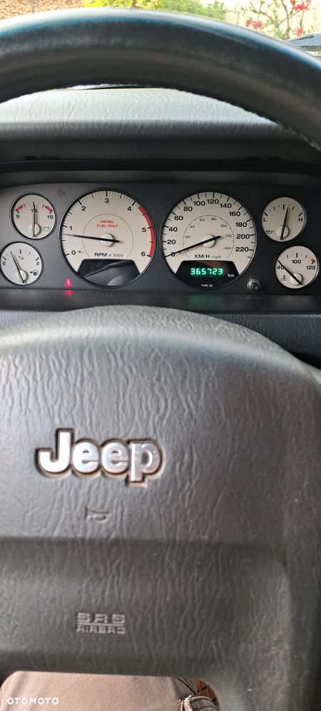Jeep Grand Cherokee 2.7 CRD Laredo - 9