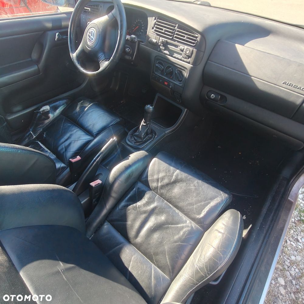 Volkswagen Golf Cabrio - 6