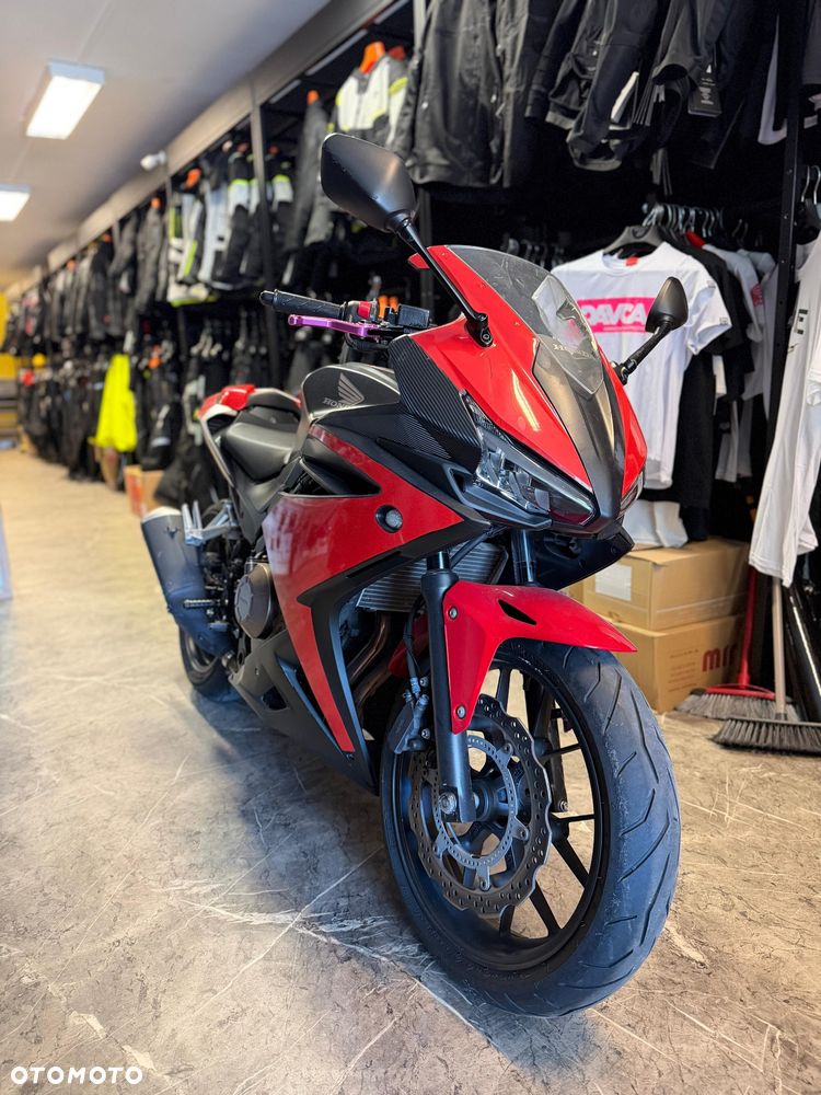 Honda CBR - 1