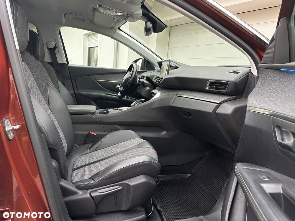 Peugeot 3008 1.5 BlueHDi Allure Pack S&S EAT8 - 29