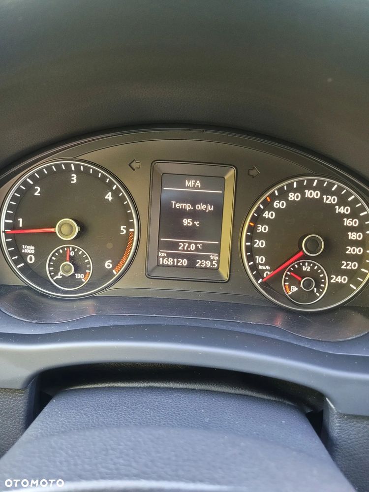 Volkswagen Golf Plus 1.6 TDI DPF BlueMotion Technology MATCH - 6