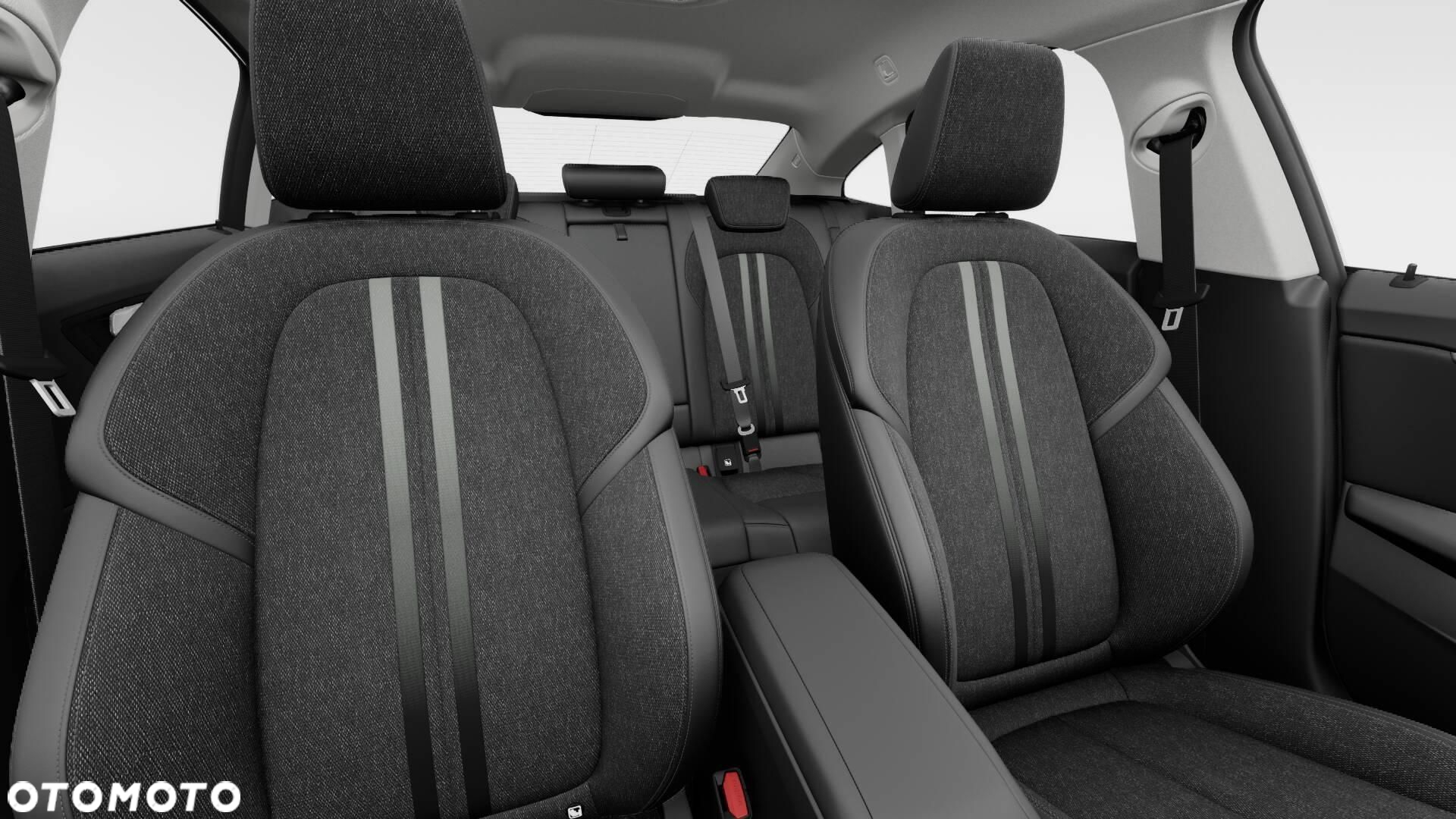 BMW Seria 2 - 8