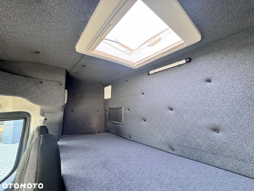 Iveco Daily 35S18HA8 - 18