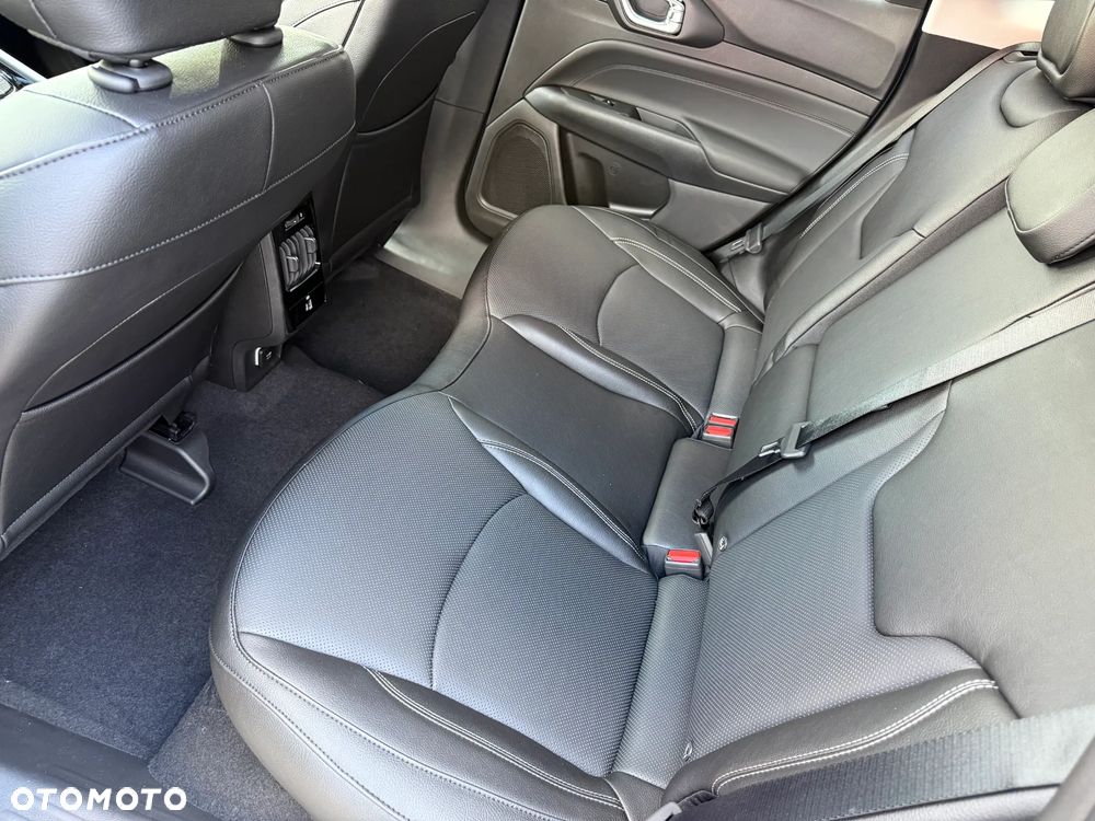 Jeep Compass 1.5 T4 mHEV Summit FWD S&S DCT - 11