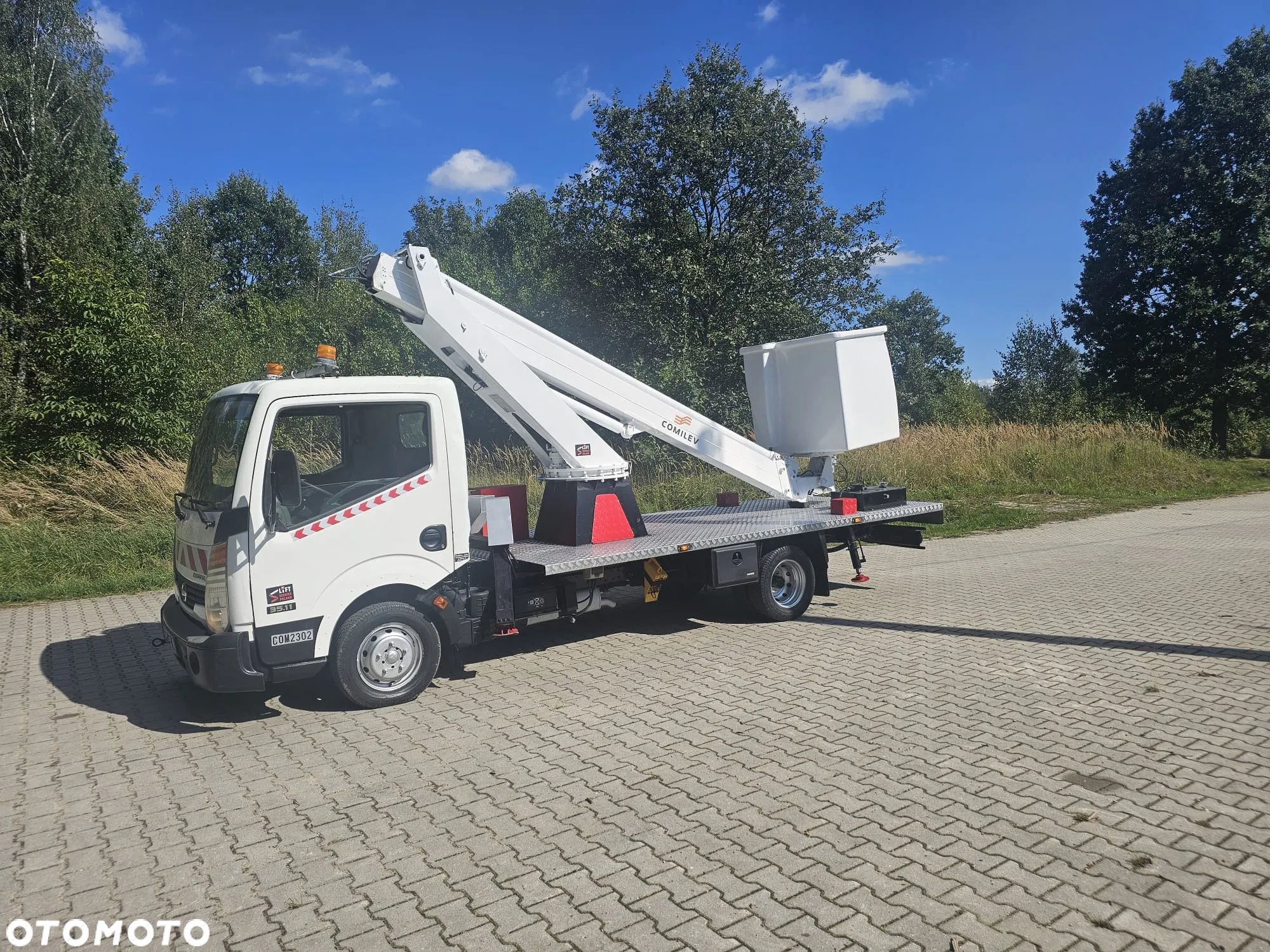Nissan Cabstar. Podnośnik koszowy 16m .udt resurs gwarancja. - 1
