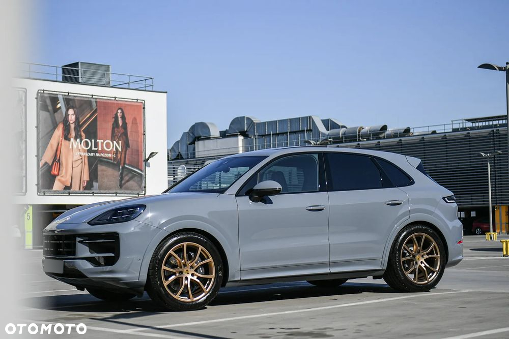 Porsche Cayenne Tiptronic S - 6